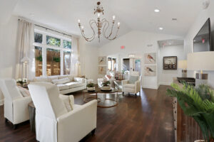 What is the Difference Between Senior Housing and Senior Living - senior living in lafayette